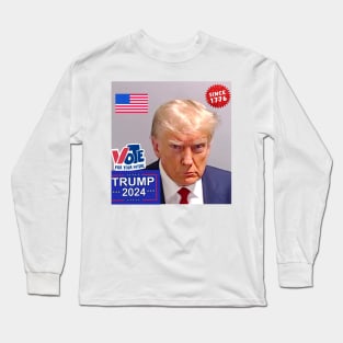 VOTE TRUMP OFFICIAL MUGSHOT Long Sleeve T-Shirt